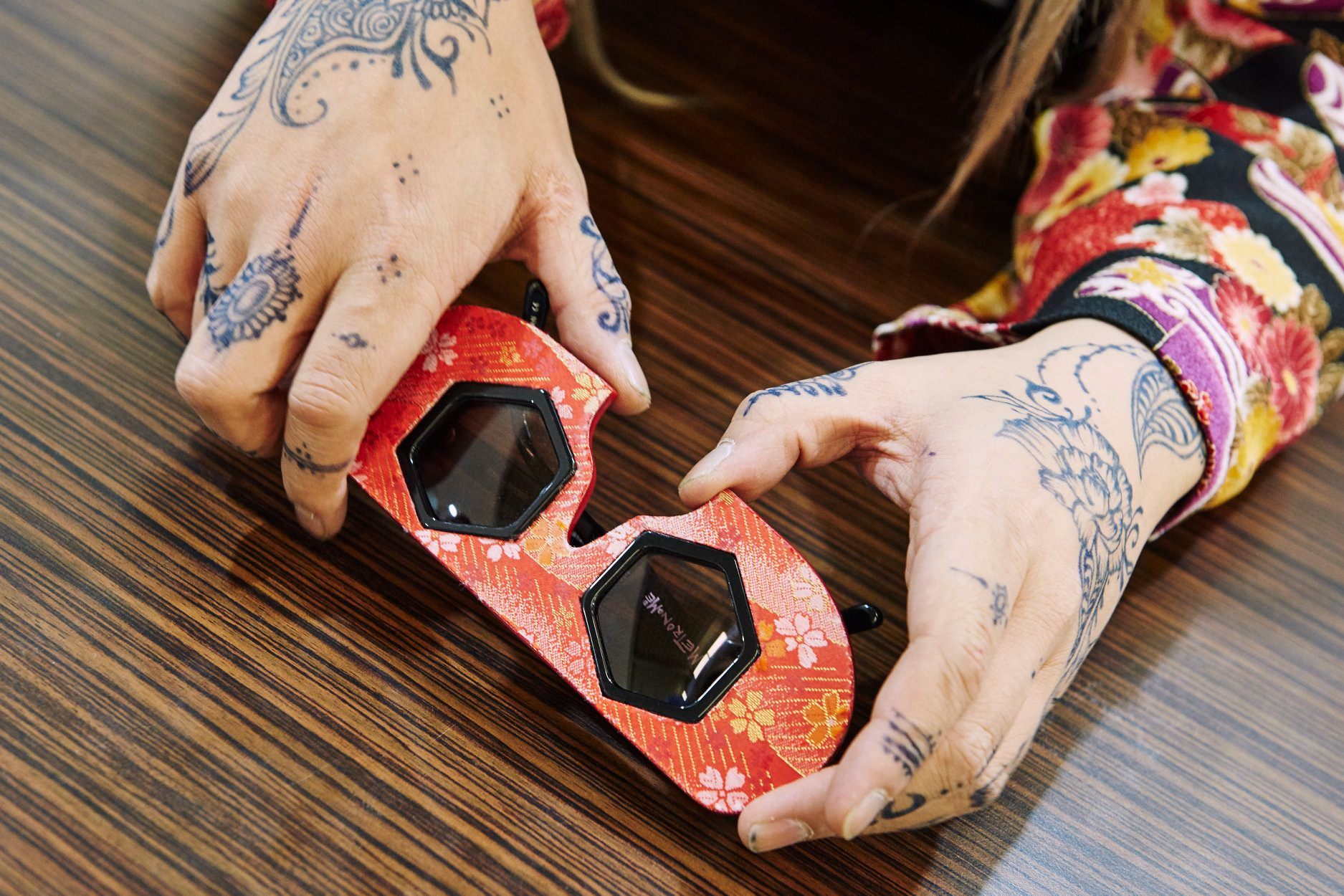 January is a synonym of opti