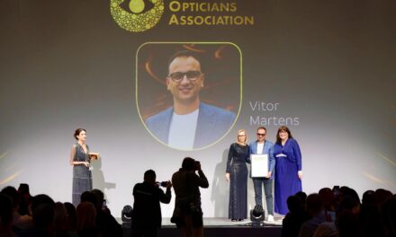 Vítor Martins is ‘International Optician of the Year’