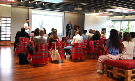UPOOP brings together the optical sector at Shamir’s headquarters