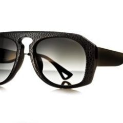 Imagem da notícia: Theo by Tim Van Steenbergen apresenta Hierro