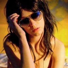 Imagem da notícia: Katy Perry escolhe Carrera