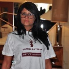 Imagem da notícia: Óculos em madeira “made in Capital do Móvel”