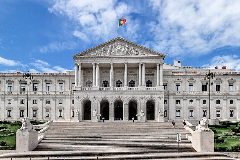 Imagem da notícia: Ordem dos Técnicos de Saúde chumbada no Parlamento
