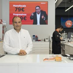 Imagem da notícia: Opticenter reabre algumas lojas