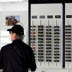 Imagem da notícia: Óticas podem abrir durante o recolher obrigatório