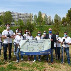 Imagem da notícia: Dia Mundial da Terra: MultiOpticas planta 600 árvores em Lisboa