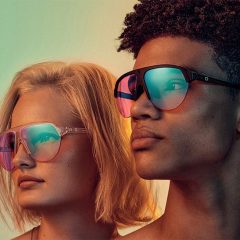 Imagem da notícia: Dreamers: coleção de óculos que bloqueiam a “sobre-exposição à luz azul artificial”