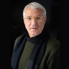 Imagem da notícia: “Os óculos são objetos que qualificam as pessoas”