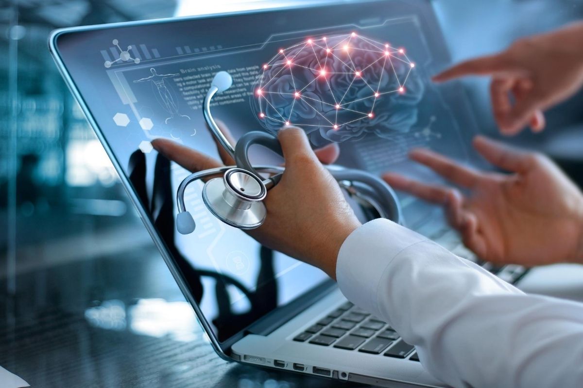 Imagem da notícia: UPOOP anuncia formação para 2022