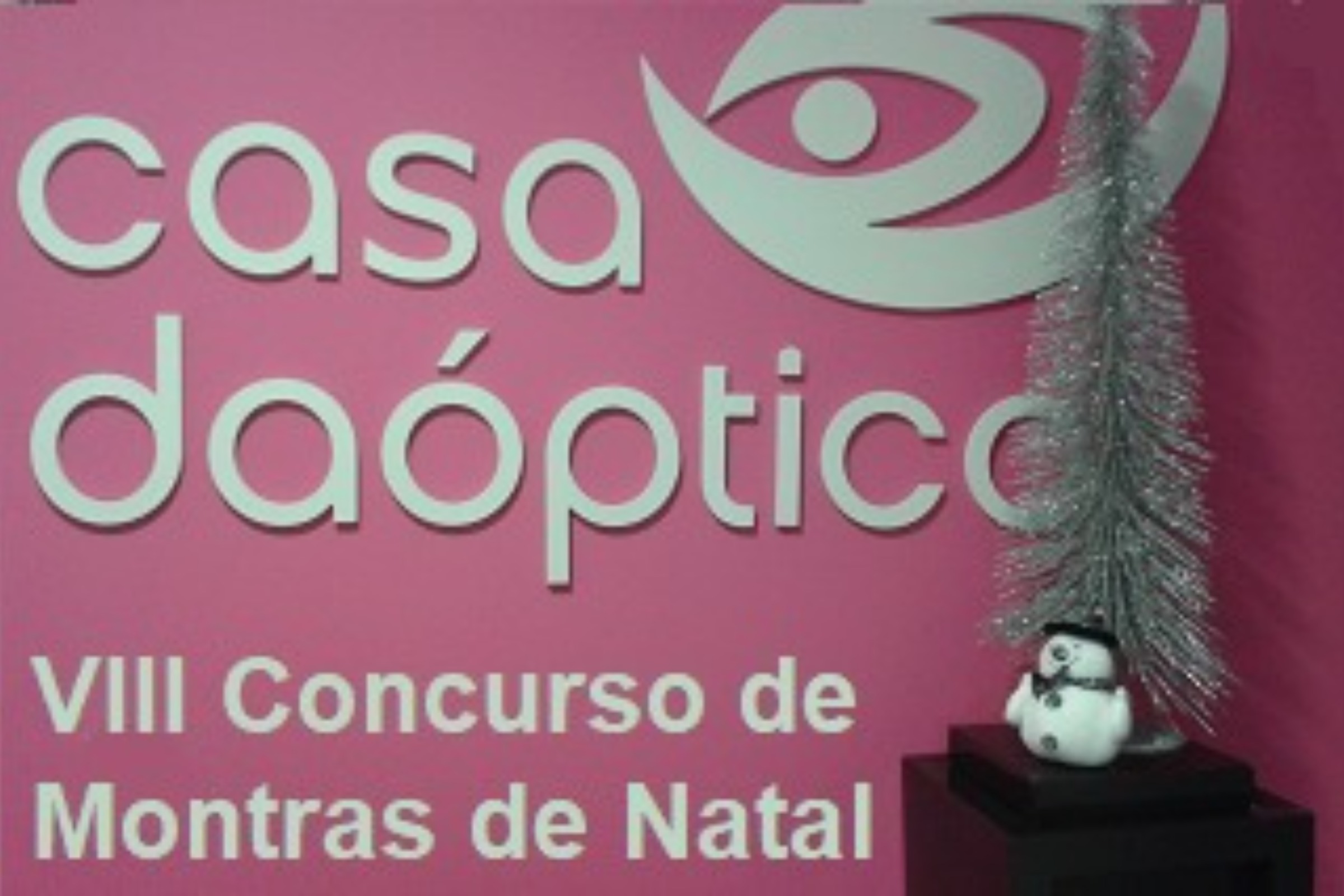 Imagem da notícia: Casa da Óptica promove concurso de montras de Natal
