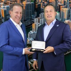 Imagem da notícia: Cecop consolida a sua posição nos EUA depois de receber “as chaves de Miami”