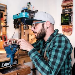 Imagem da notícia: <strong>JG Designs, a marca portuguesa que transforma skates em “óculos únicos”</strong><strong></strong>