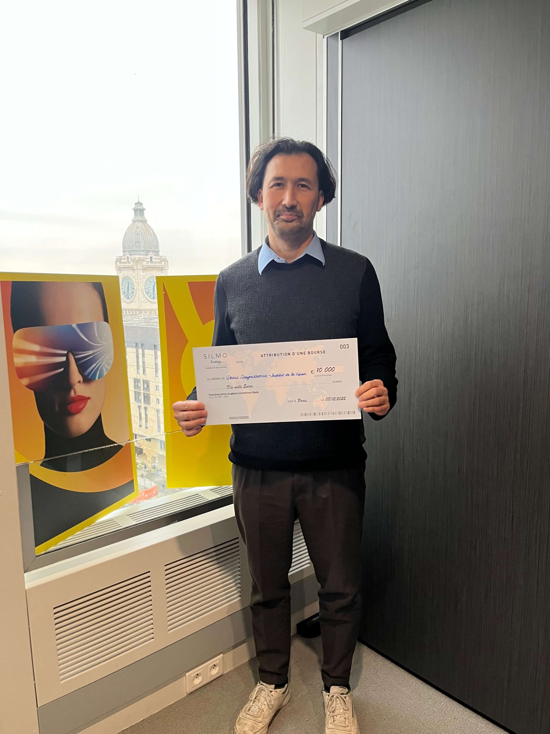 Imagem da notícia: Silmo Academy entrega prémio na investigação óptica 