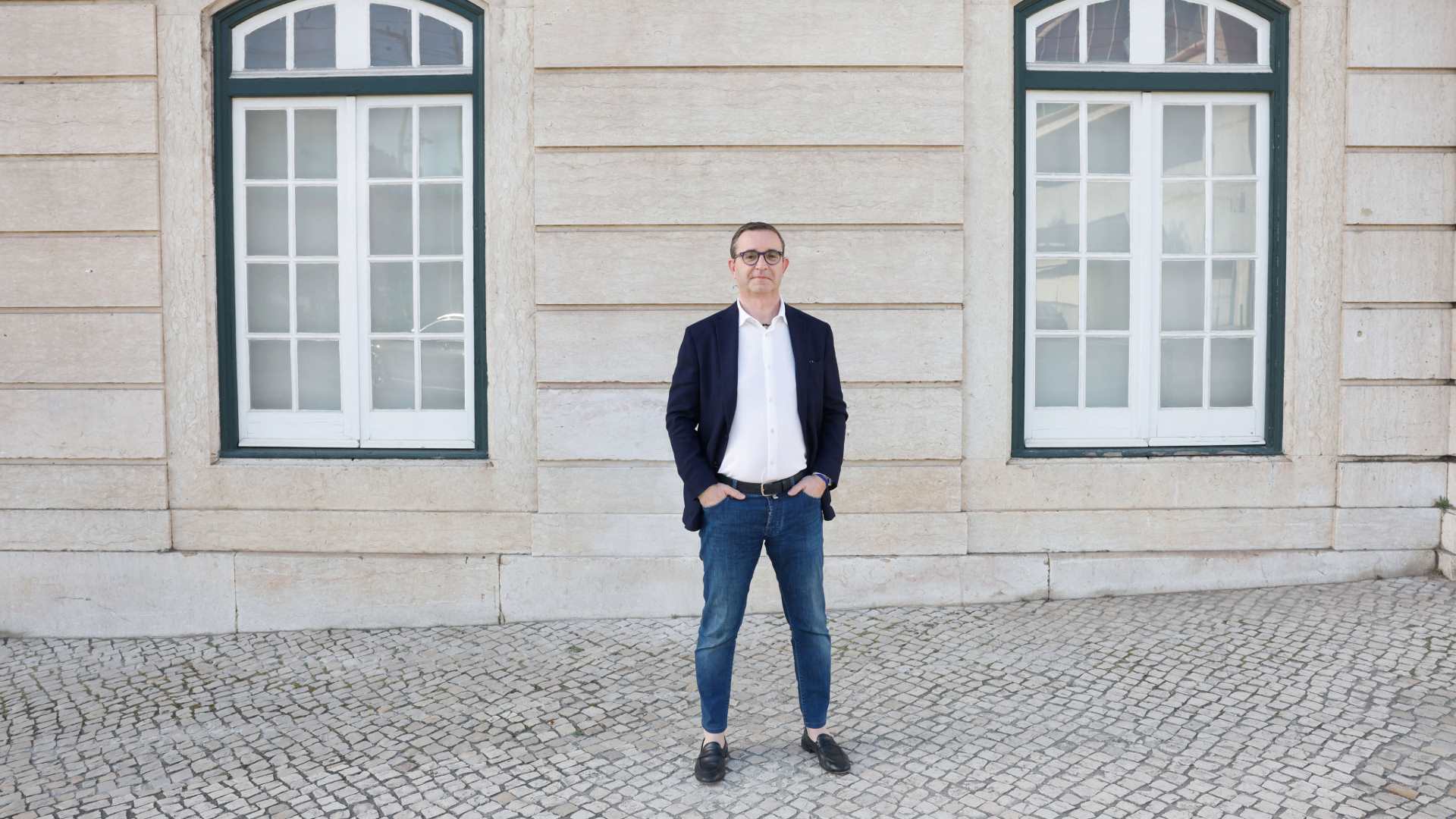 Imagem da notícia: Epos aposta em Portugal