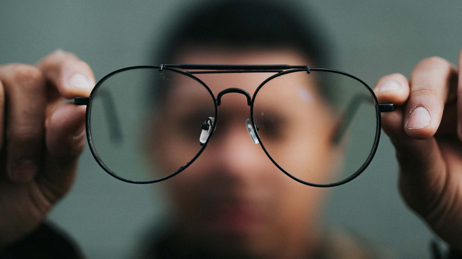 Imagem da notícia: Shamir alerta para a importância na certificação das lentes oftálmicas