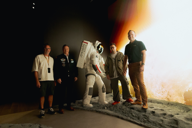 Imagem da notícia: Oakley e Axiom Space criam capacete para astronautas