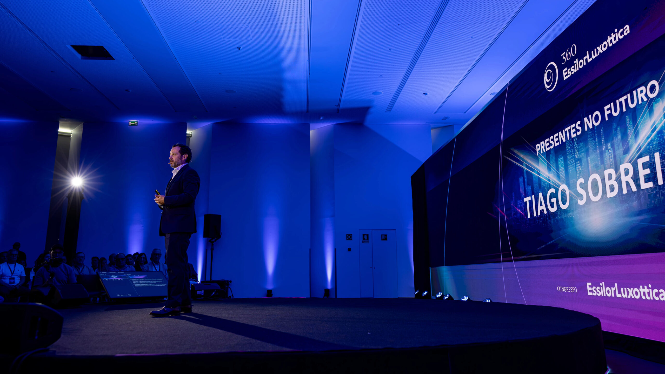 Imagem da notícia: II Congresso EssilorLuxottica 360 reuniu mais de uma centena de clientes