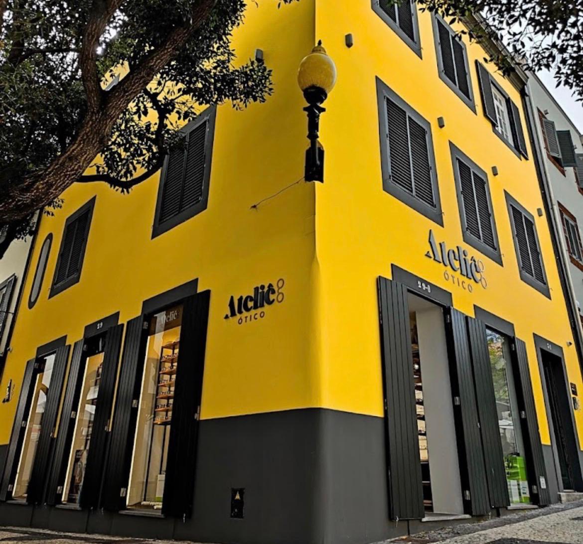 Imagem da notícia: Ateliê Ótico é palco de apresentação oficial da Linda Farrow na Madeira